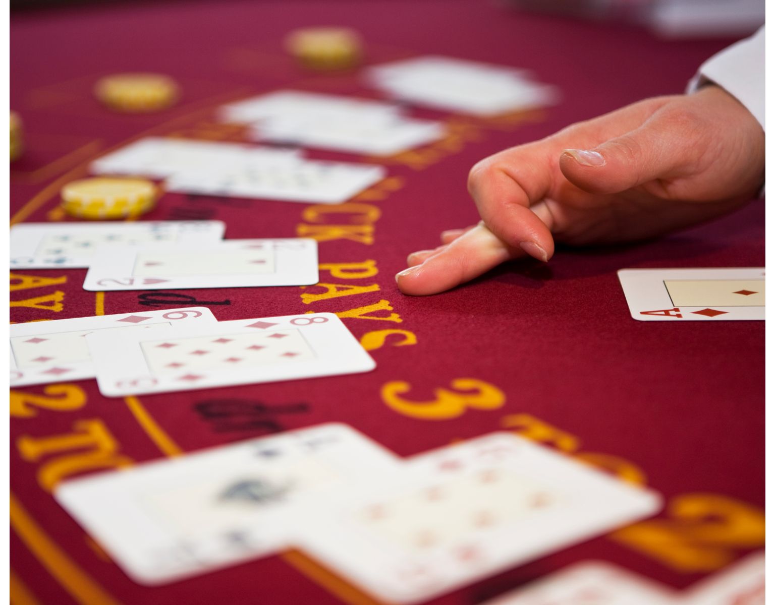 Blackjack: Zasady Gry i Skuteczne Strategie